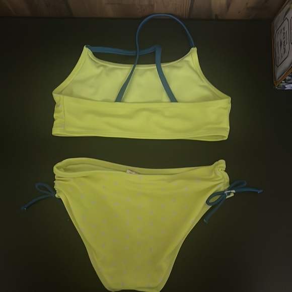 Girls M (7/8) Cat & Jack Bikini Swim Suit - Picture 2 of 3